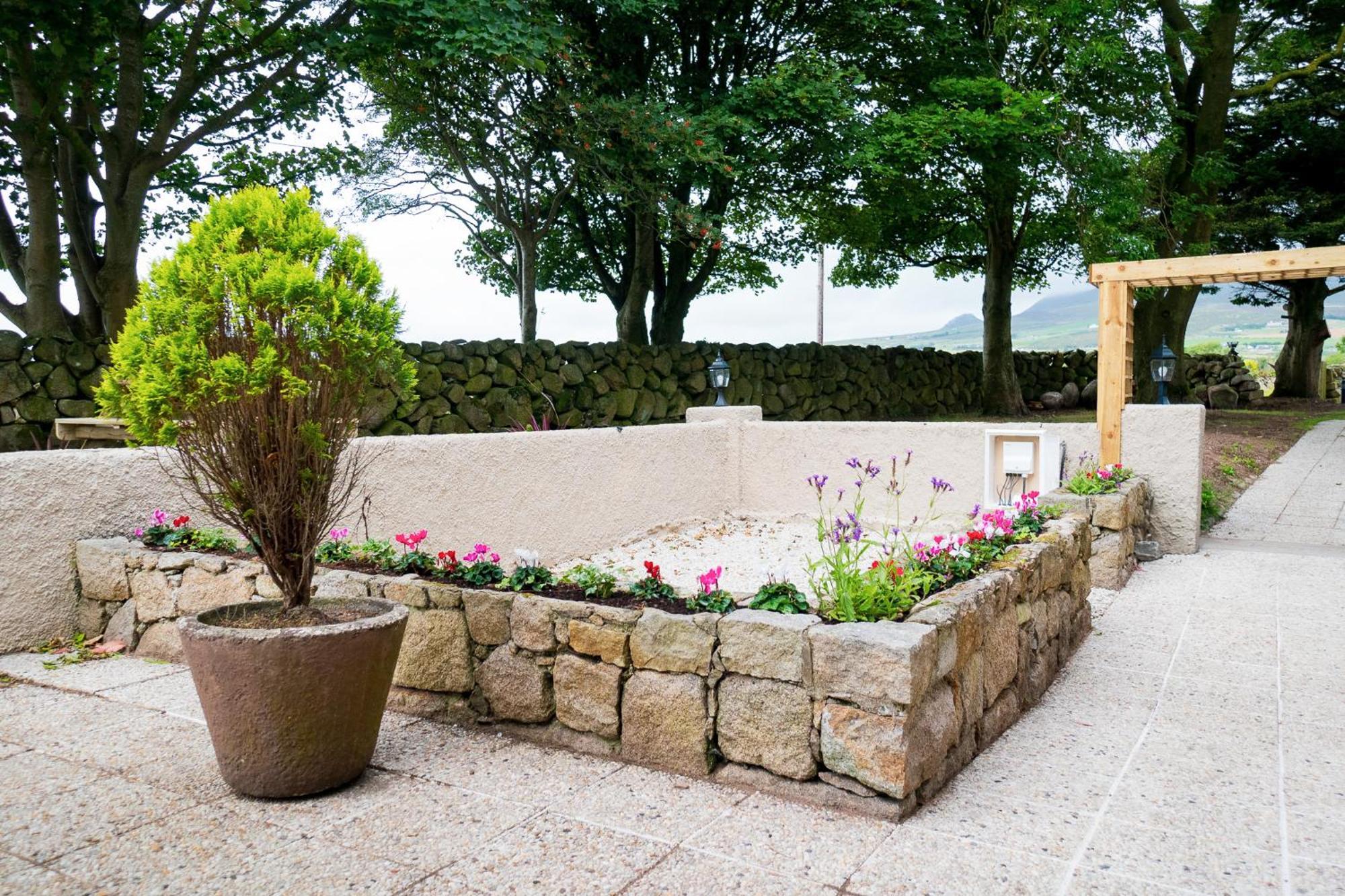 The Brambles Retreat In The Mournes 호텔 애날롱 외부 사진